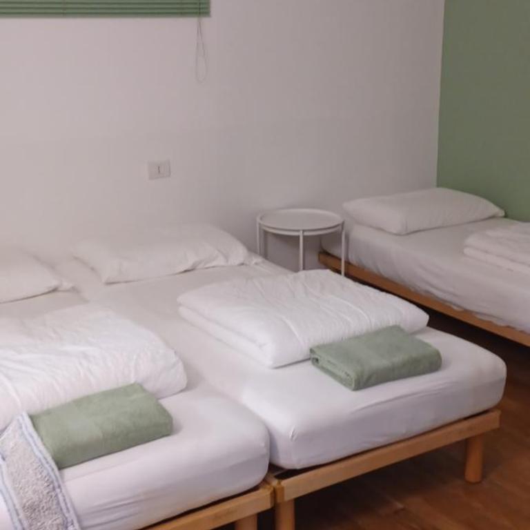 Como 3 B&B - Family Room - 19