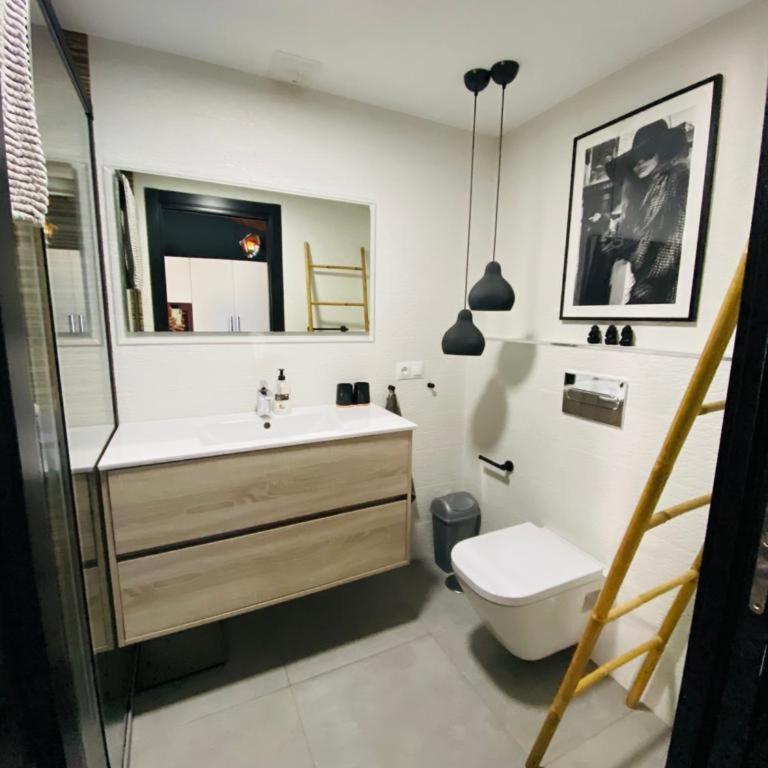 Casa Siesta in the heart of Estepona - 500 meters from the beach - Apartment with Terrace and city views - 9