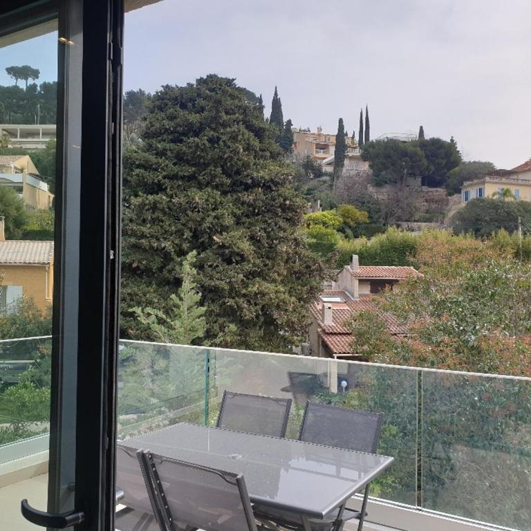 HPC Suites - Cassis Centre - Parking Securisé et Piscine Chauffée - Appartement 1 Chambre avec Terrasse - 15
