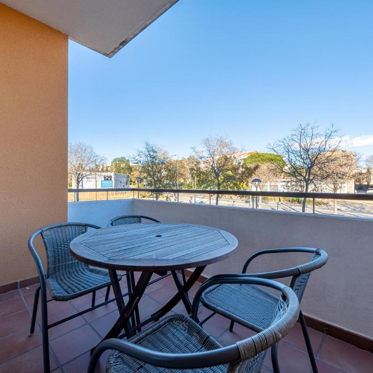 Hauzify I Apartament Balmanya 2A - Apartamento con terraza - 4