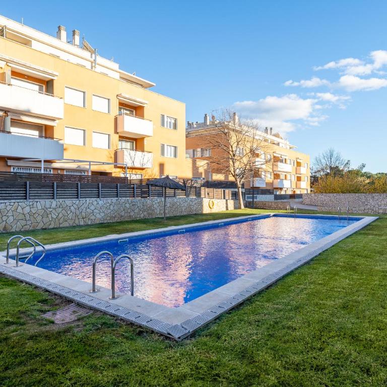 Hauzify I Apartament Balmanya 2A - Apartamento con terraza - 1