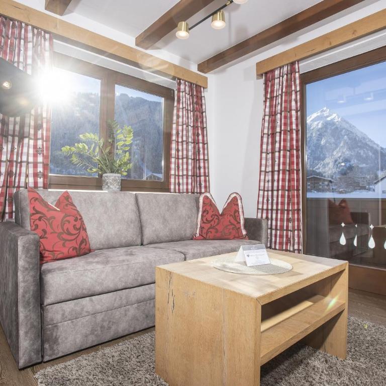 Alpenherz Ferienwohnungen - Appartamento con 2 Camere da Letto - 1