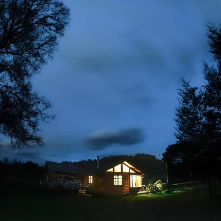 Cabañas Los Canelos Hermosa granja en Pucón - Casa de 2 dormitorios - 3