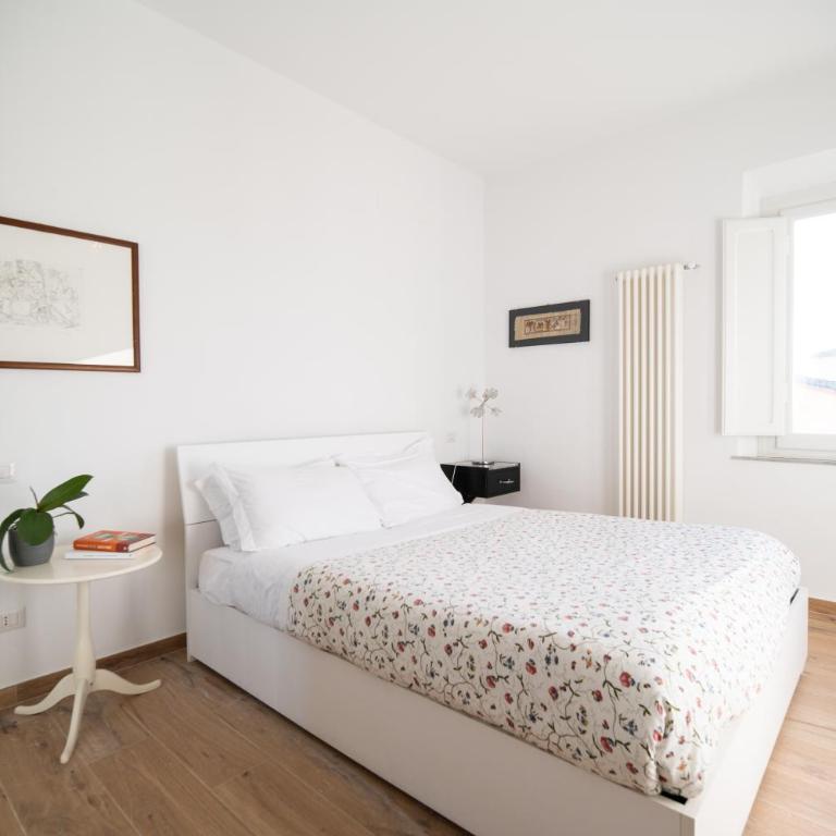 CIVICO 46 - Appartamento con 2 Camere da Letto - 1