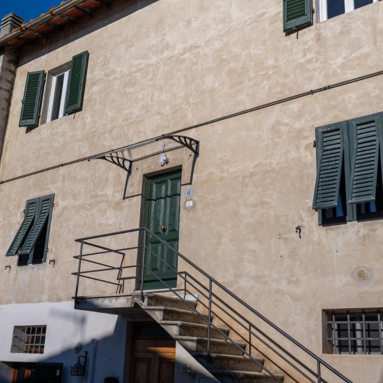 CIVICO 46 - Appartamento con 2 Camere da Letto - 30