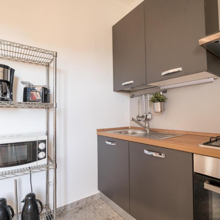 CIVICO 46 - Appartamento con 2 Camere da Letto - 3
