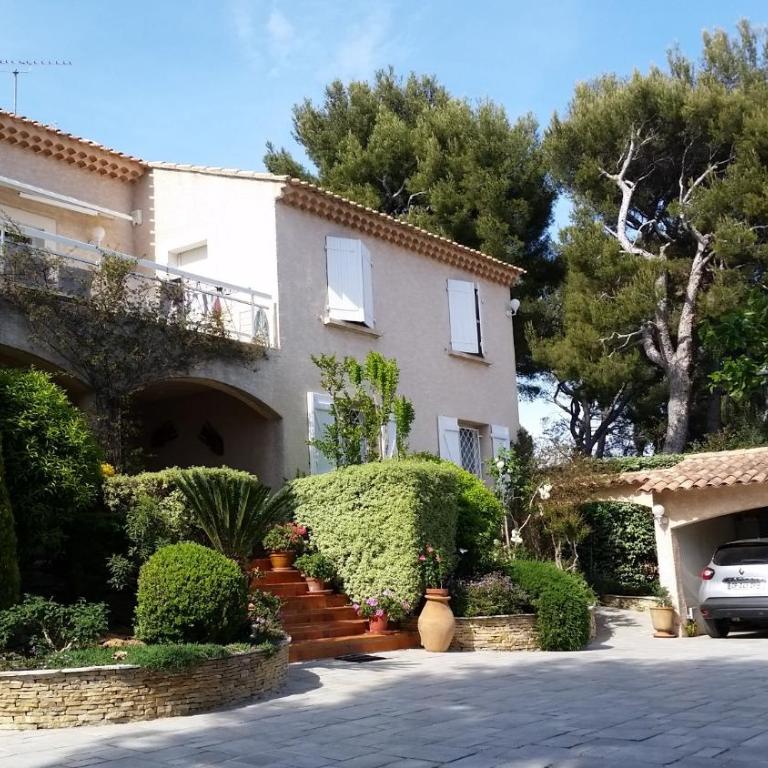 HPC Suites - Cassis Centre - Parking Securisé et Piscine Chauffée - Appartement 1 Chambre - Vue sur Mer - 15