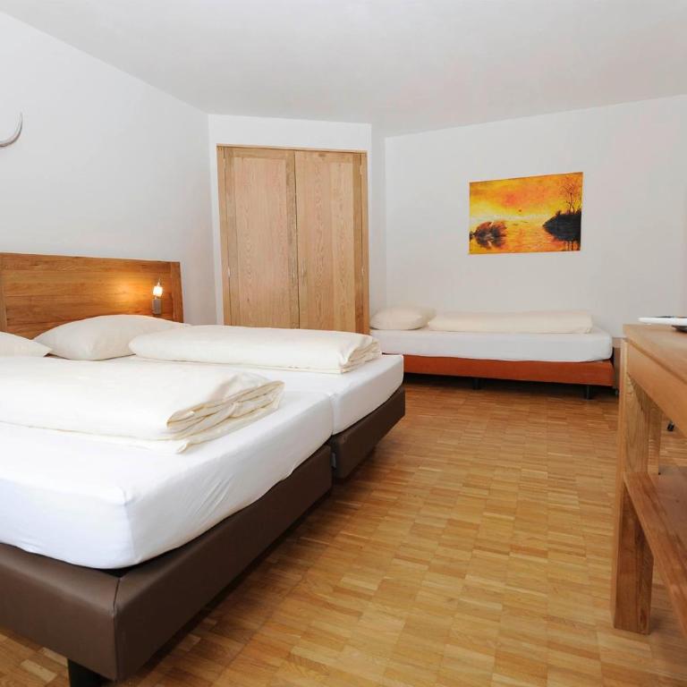 Ferienwohnung mit Terrasse und Fernblick - Apartment mit Blick auf die Berge - 2