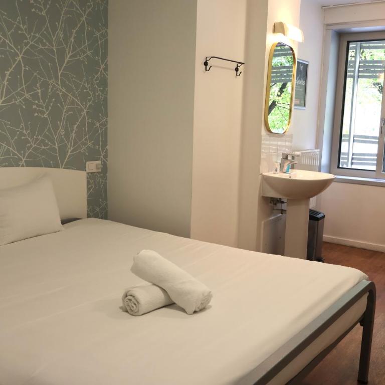 St Christopher's Paris - Canal - Chambre Double avec Salle de Bains Commune - 3