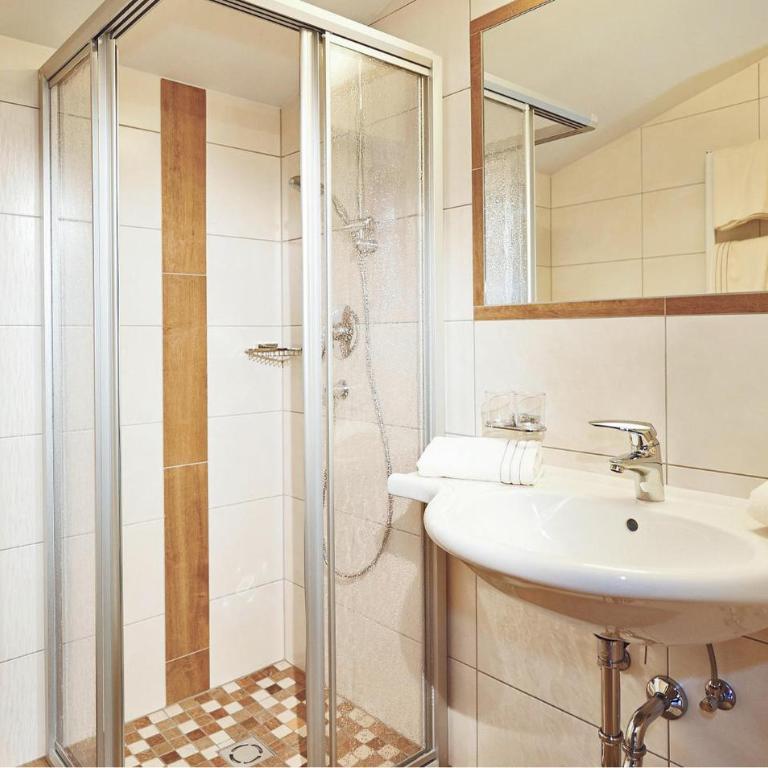 Ferienwohnung In Flachau - Two-Bedroom Apartment - 5
