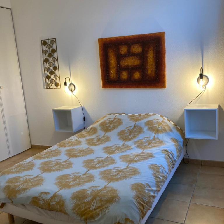 La Rosaire - One-Bedroom Apartment - 11