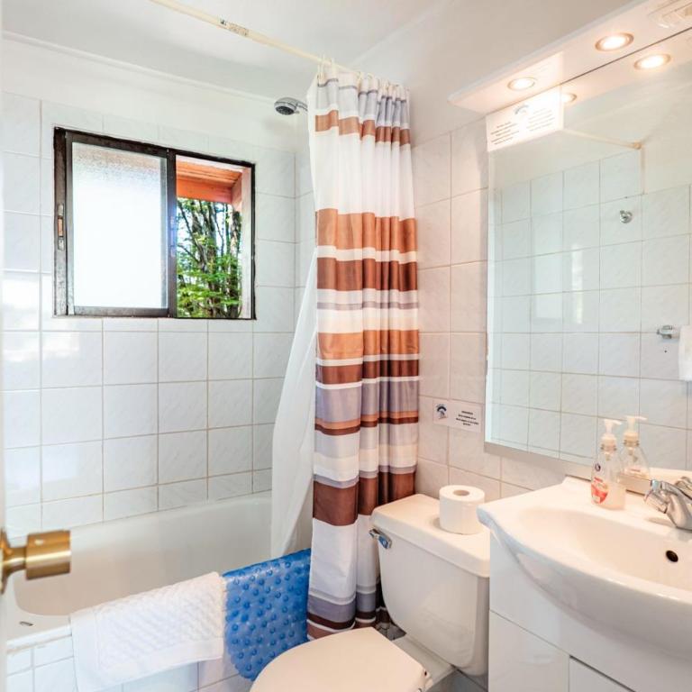 Cabañas Rápidos del Río Baker - Two-Bedroom Bungalow - 9