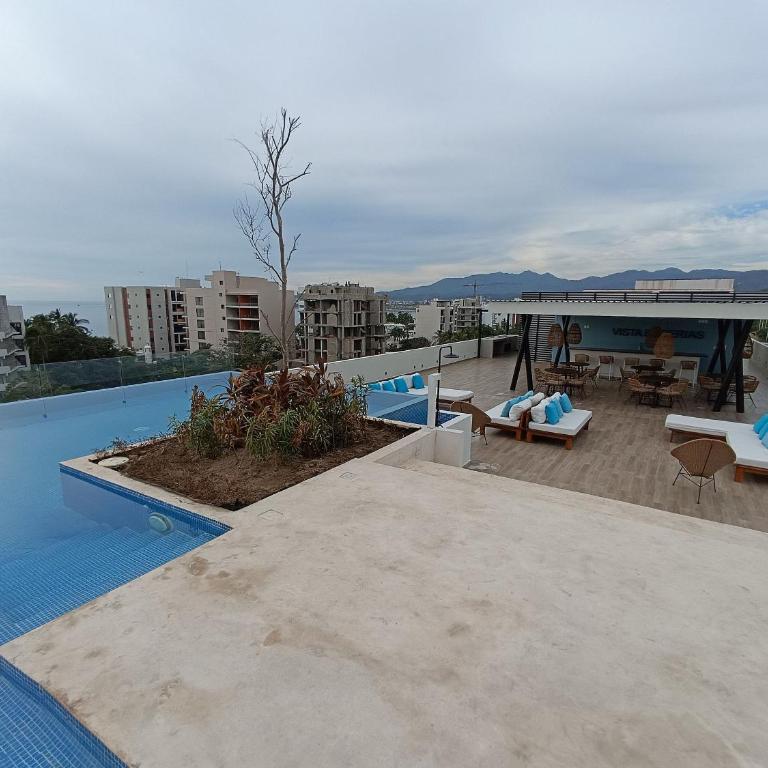 Excelente ubicación con roof garden y alberca - Apartamento de 2 dormitorios - 28