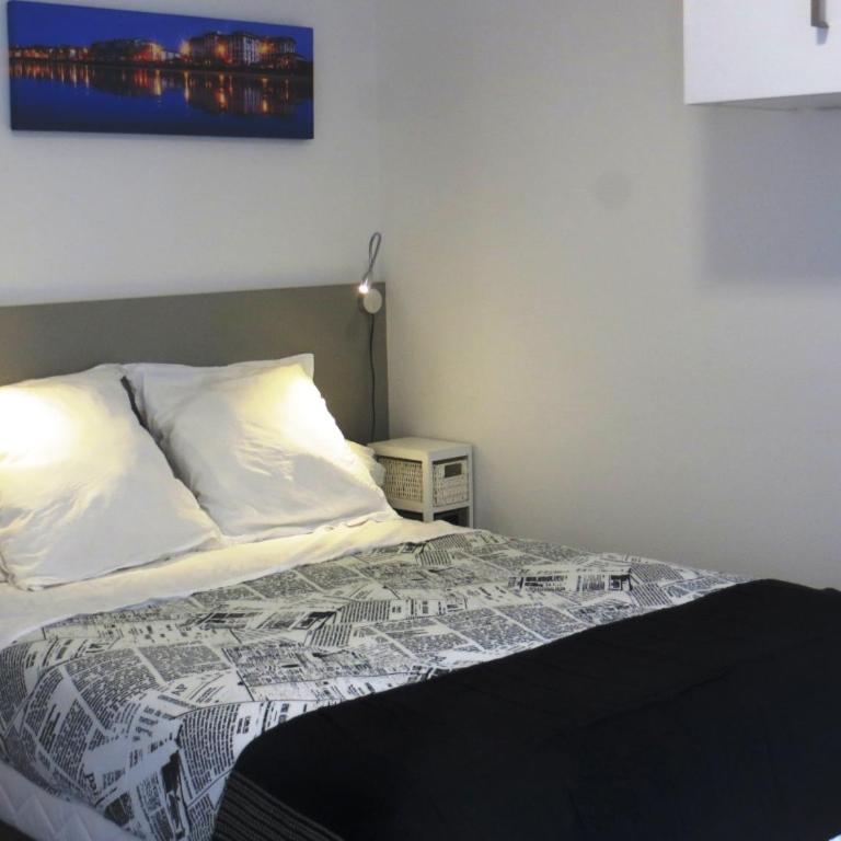 Pratique, Complet Sûr, Métro et Parking; Proche du Centre, de la Gare, de la Rocade, d'un supermarché. Tout à Pied. - One-Bedroom Apartment - 7