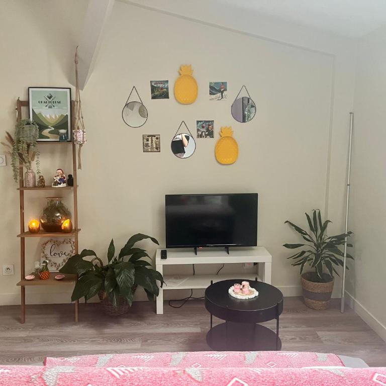 Le Repaire, Rives, 4 pers, Calme, Lit Queen et BZ - Appartement 1 Chambre - 32