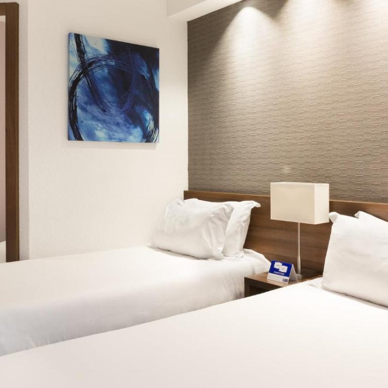 Holiday Inn Express Amiens by IHG - Chambre Lits Jumeaux Standard - Petit-Déjeuner Gratuit - 8