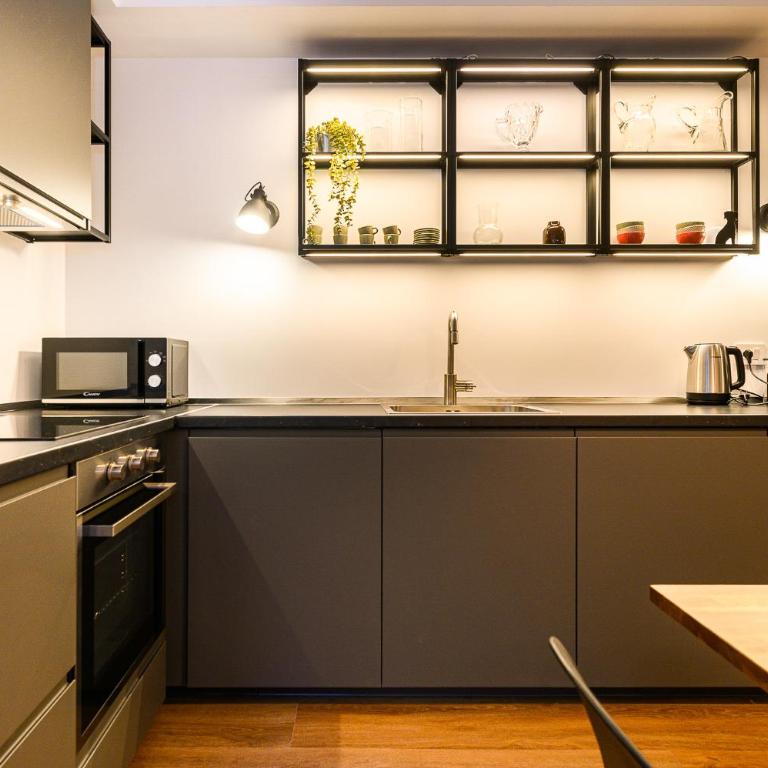 Central near Vatican by NDP rent - Appartement 4 Chambres de Luxe - 14