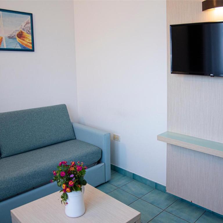 Pietrablu Resort & Spa - CDSHotels - Suite Tripla - 1