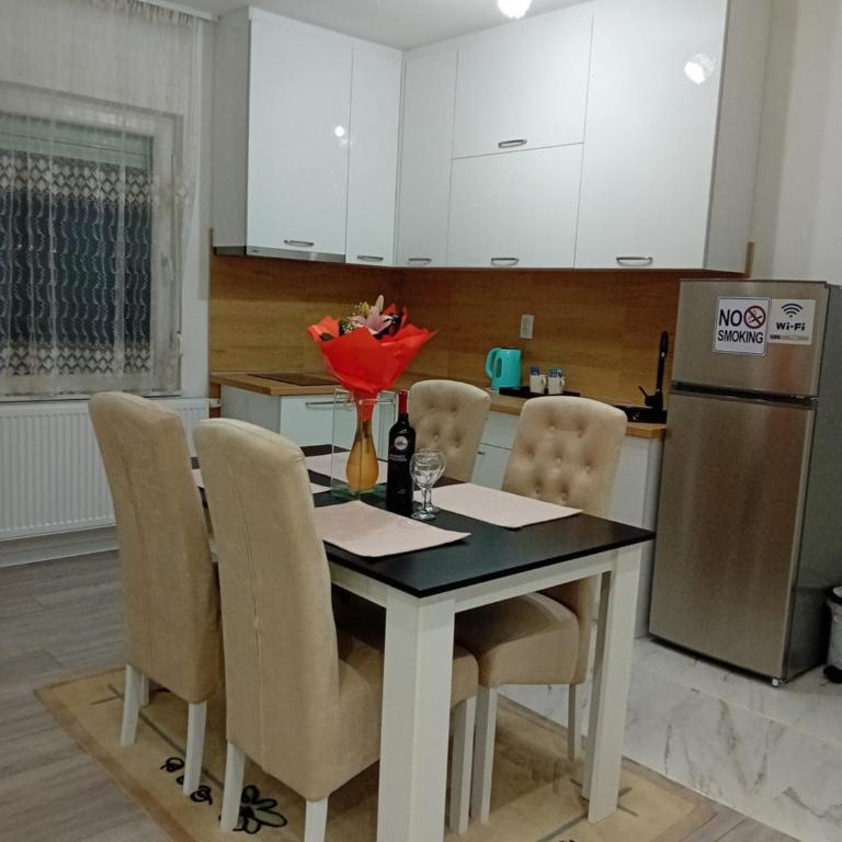 Konak Cicović - One-Bedroom Apartment - 4
