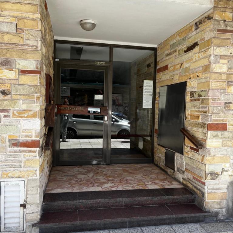 Departamento Güemes - Aldrey con cochera - Apartamento de 1 dormitorio - 18