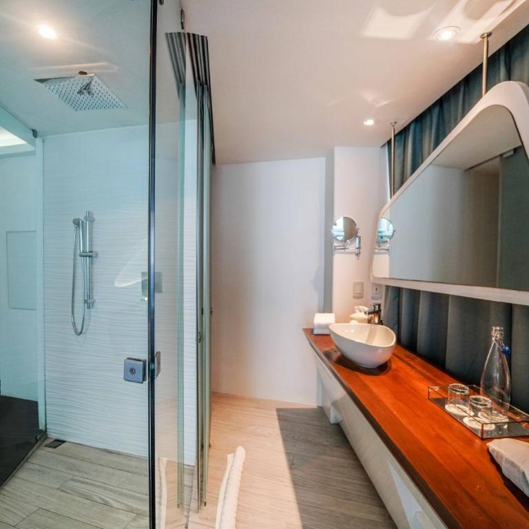 The Carmen Hotel - Ocean Front - Ocean Front Suite - 4