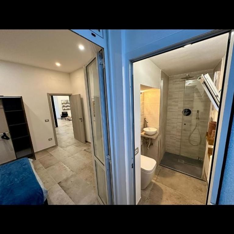Koman House - Two-Bedroom Apartment - 26