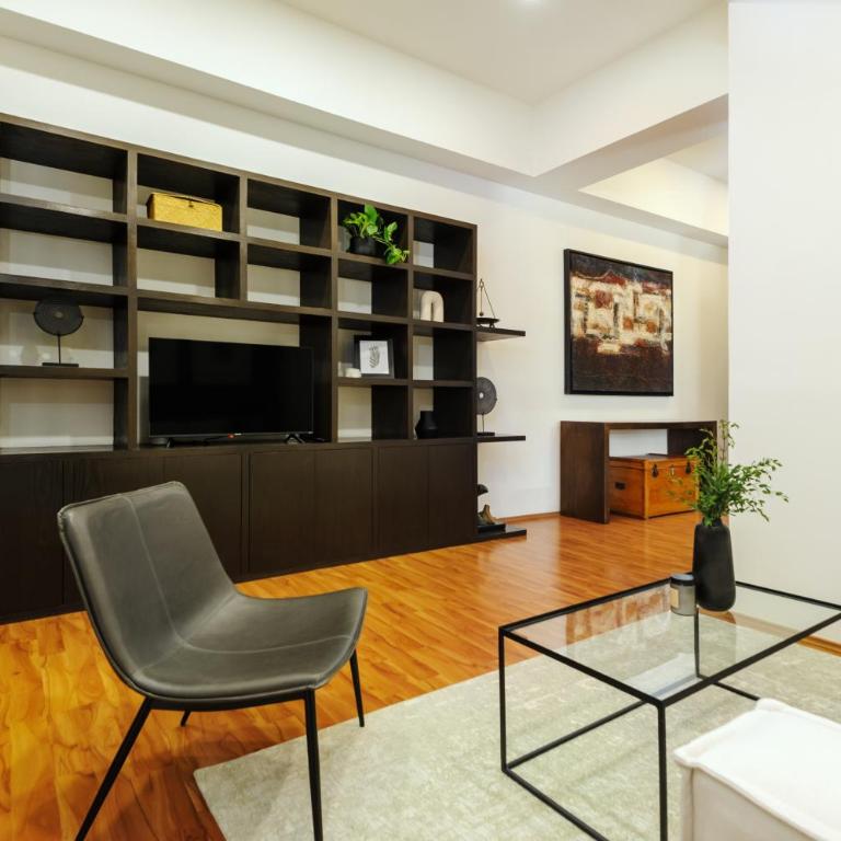 New! Stunning garden house 2 bdr Apt - Two-Bedroom Apartment - 14