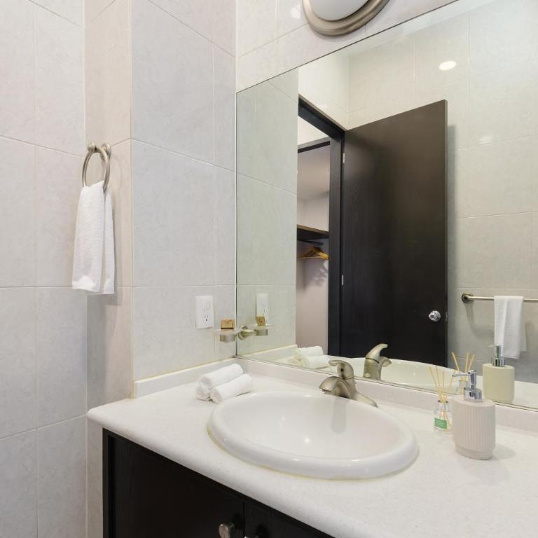 New! Stunning garden house 2 bdr Apt - Two-Bedroom Apartment - 12