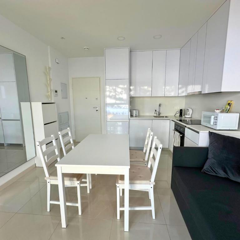 Apartamento Moderno: Primera Línea en Los Locos - Apartment with Sea View - 6