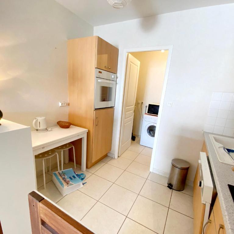 Appartement Charmant avec Garage à 400 m de la Plage - FR-1-92-738 - Apartment (4 Erwachsene) - 8