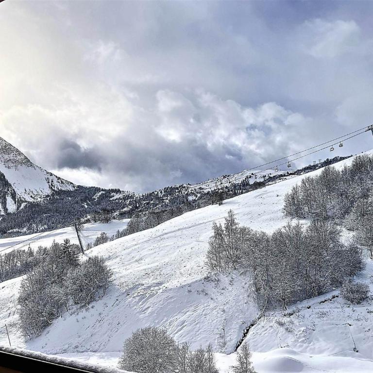 Studio lumineux aux pieds des pistes avec balcon et WIFI - Monolocale - 13