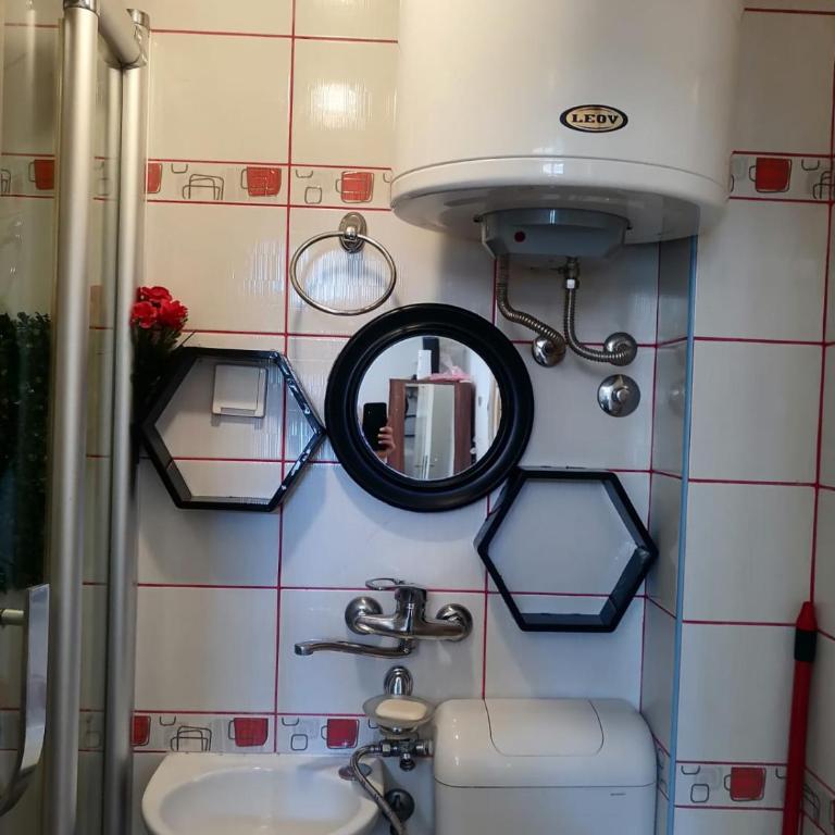 Small low cost studio - Apartman sa 1 Spavaćom Sobom - 3