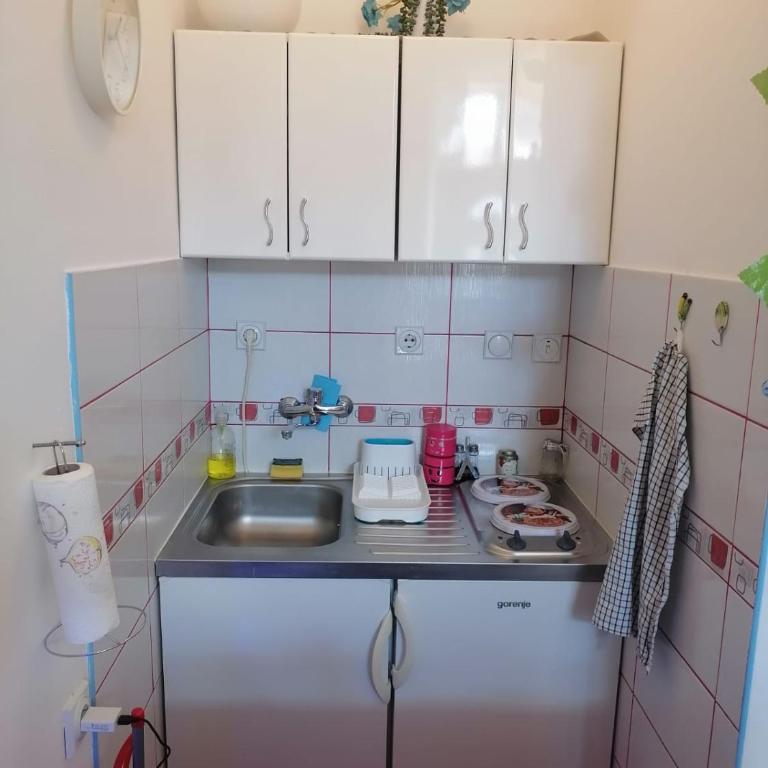 Small low cost studio - Apartman sa 1 Spavaćom Sobom - 4