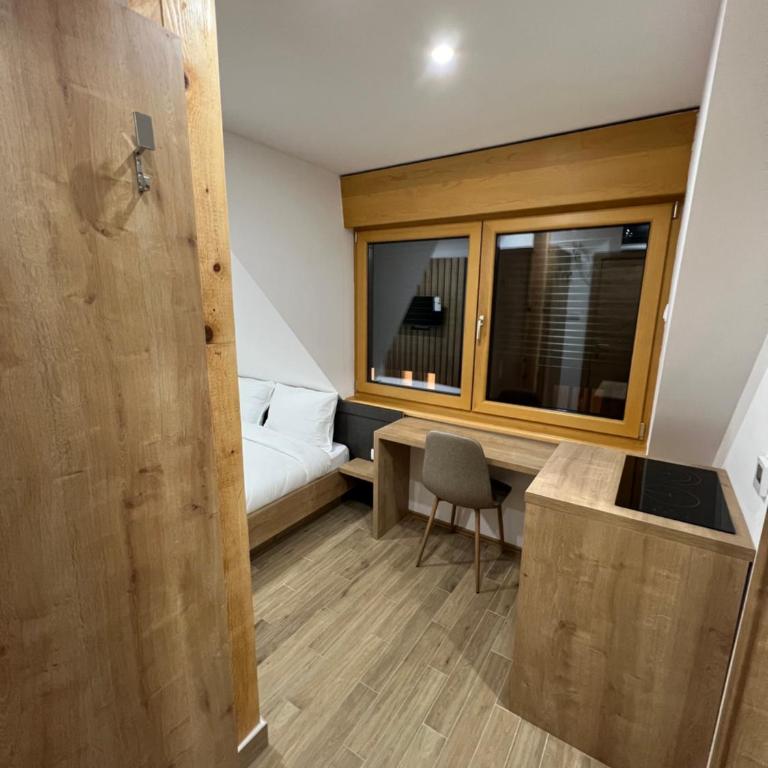 Zlatni Odmor (Centar) - Deluks Studio - 8