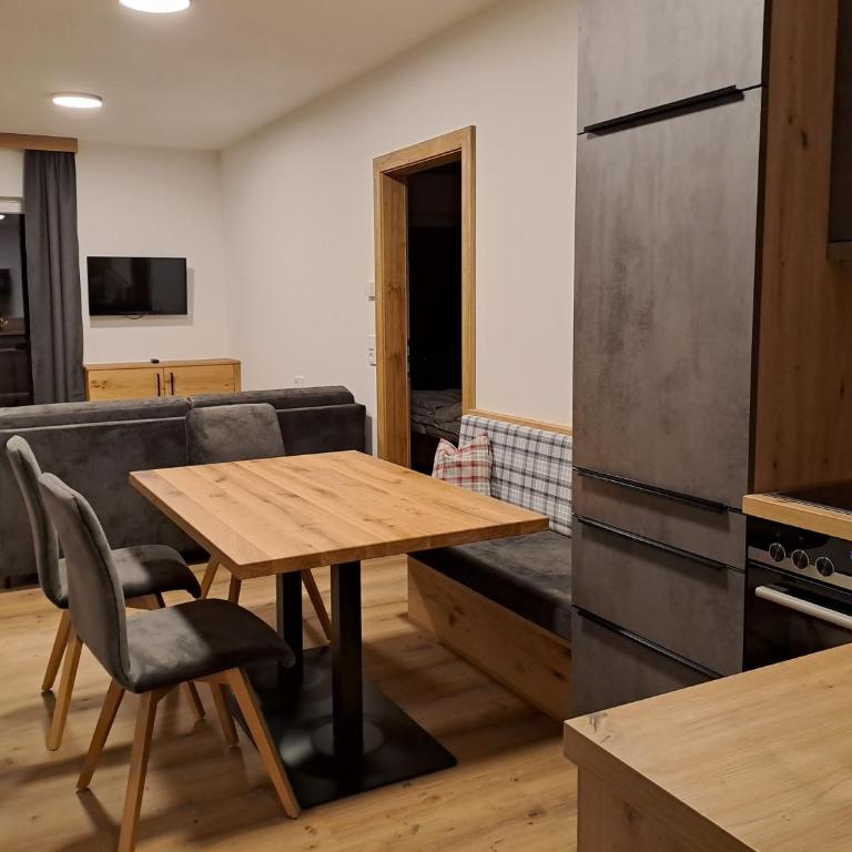 Zimmer & Appartements Schwarzenbacher Sonja & Konrad - Apartment mit 2 Schlafzimmern - 1