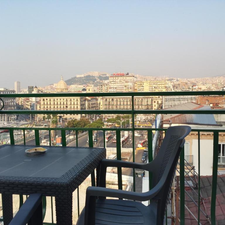Top Floor Rentrooms Napoli - Camera Tripla Luxury - 30