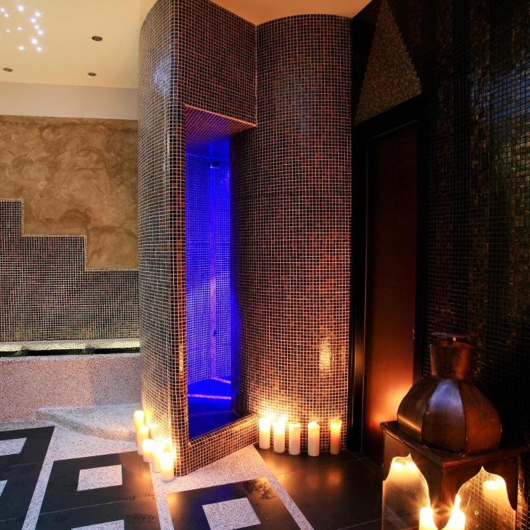 Hotel Columbia Wellness & Spa - Camera Matrimoniale Standard con Accesso Spa - 4