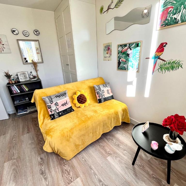 Le Cosy, Rives Entre Lyon et Grenoble, lit Queen 160, 4 pers, Calme côté jardin - Appartement 1 Chambre - 27