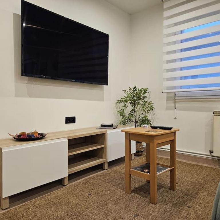 1A111 Apartamento moderno de 3 dormitorios by R2R Consulting - Apartamento de 3 dormitorios - 3