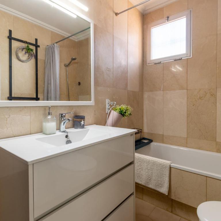 Atico Puente Romano PARKING GRATUITO - Apartamento de 3 dormitorios - 30