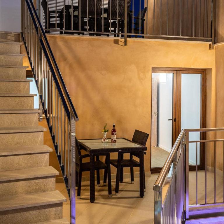 Historic Pollensa Townhouse Casa Roca Horta 4 Bedrooms - Villa de 4 dormitorios - 9