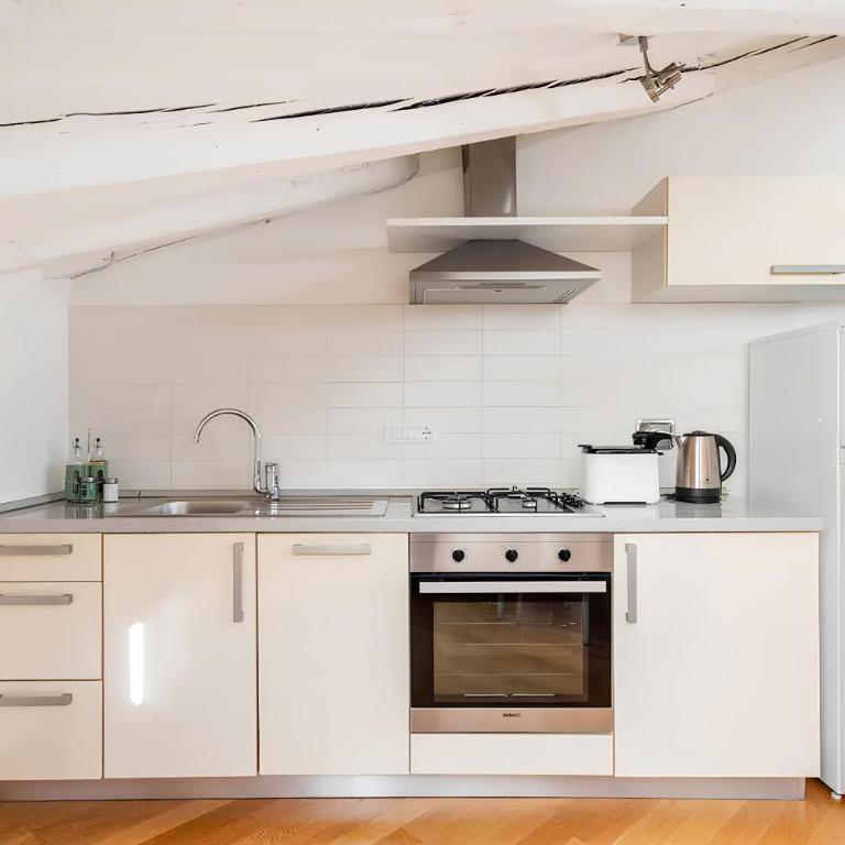 Trieste Sky - One-Bedroom Apartment - 18