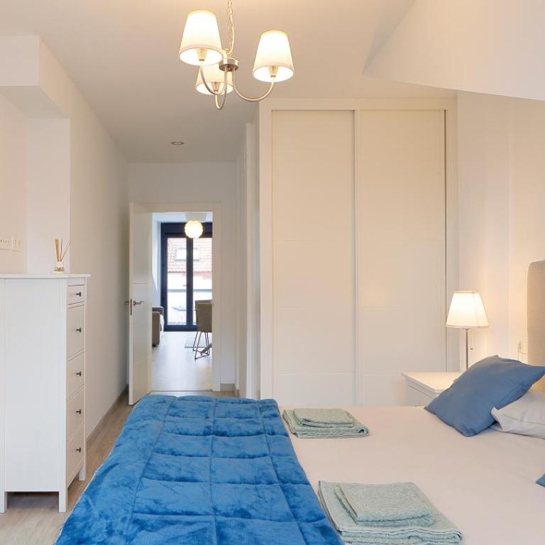 Ático con terraza en playa de San Lorenzo - Apartamento de 1 dormitorio - 17