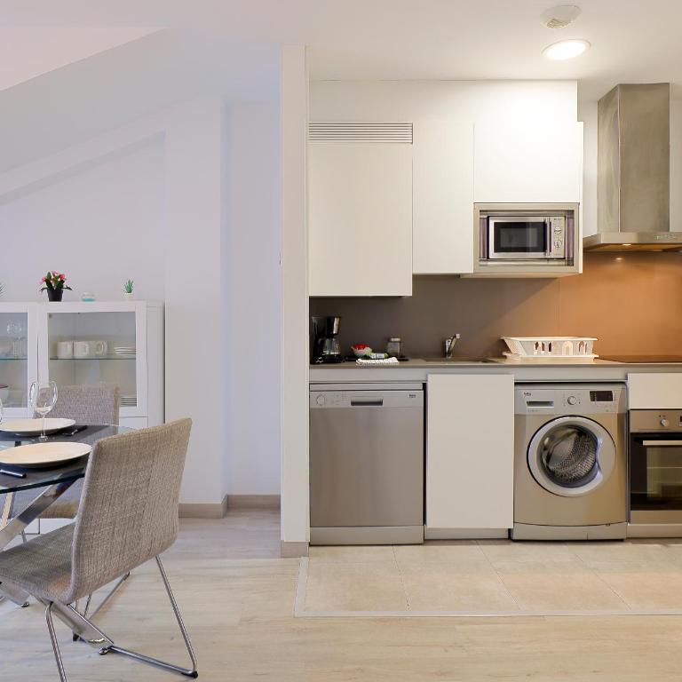 Ático con terraza en playa de San Lorenzo - Apartamento de 1 dormitorio - 6
