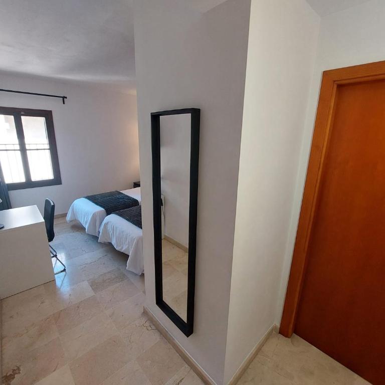 My Rooms Manacor Centre by My Rooms Hotels - Habitación Triple con baño - 6