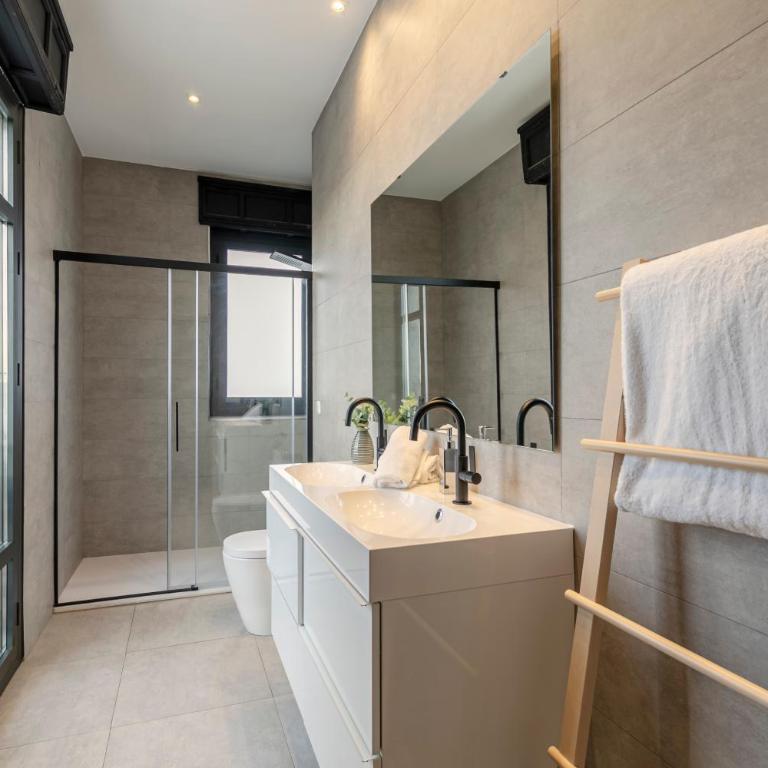 ISG Apartments The most Exclusive apartment in Sevillaparking - Apartamento de 2 dormitorios - 33