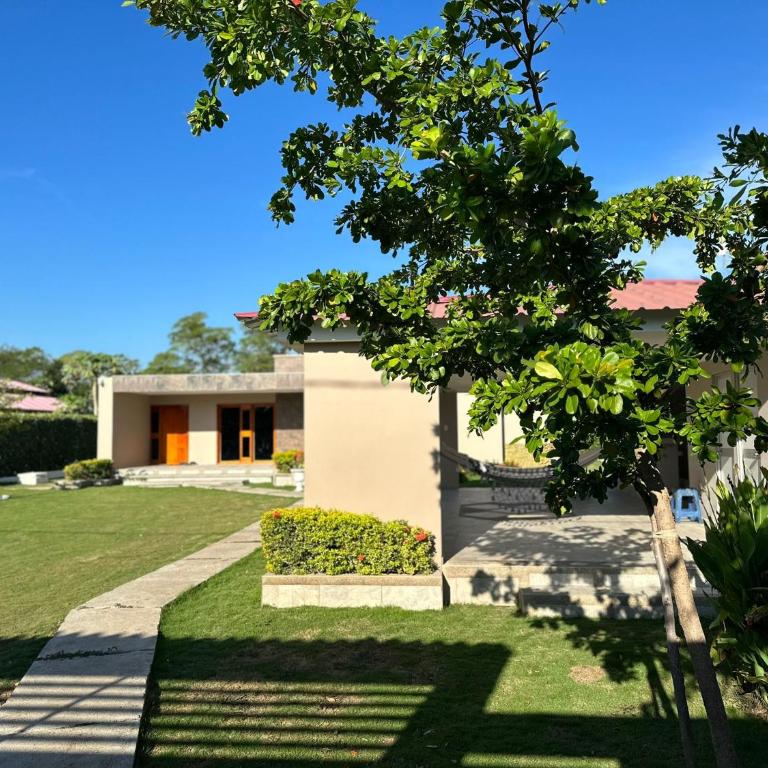 Elegante casa campestre con Piscina - Villa - 3