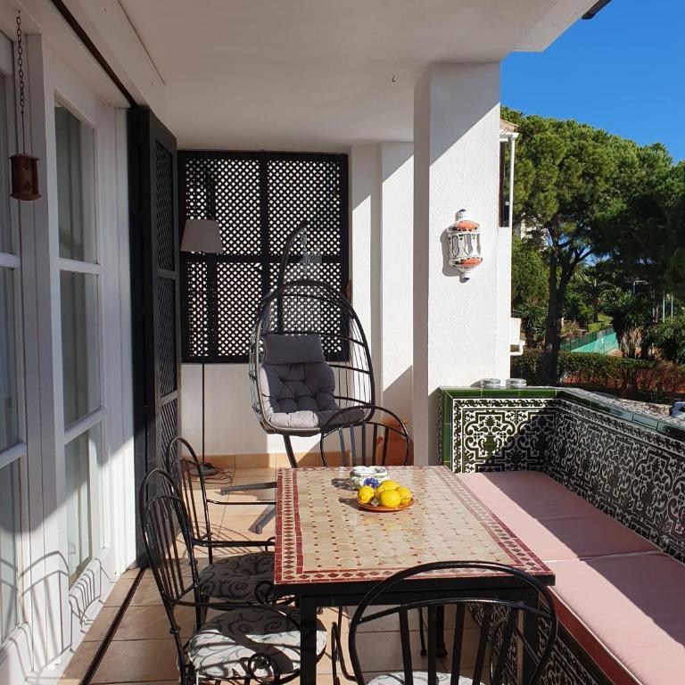 Jardines de las Golondrinas Elviria by the Nikki beach - Two-Bedroom Apartment - 22