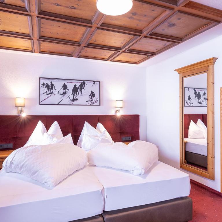 Hotel Sonnenheim - Deluxe Doppelzimmer mit Balkon - 37