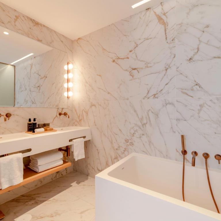 UMusic Hotel Madrid - Ultimate Guest Room - 7